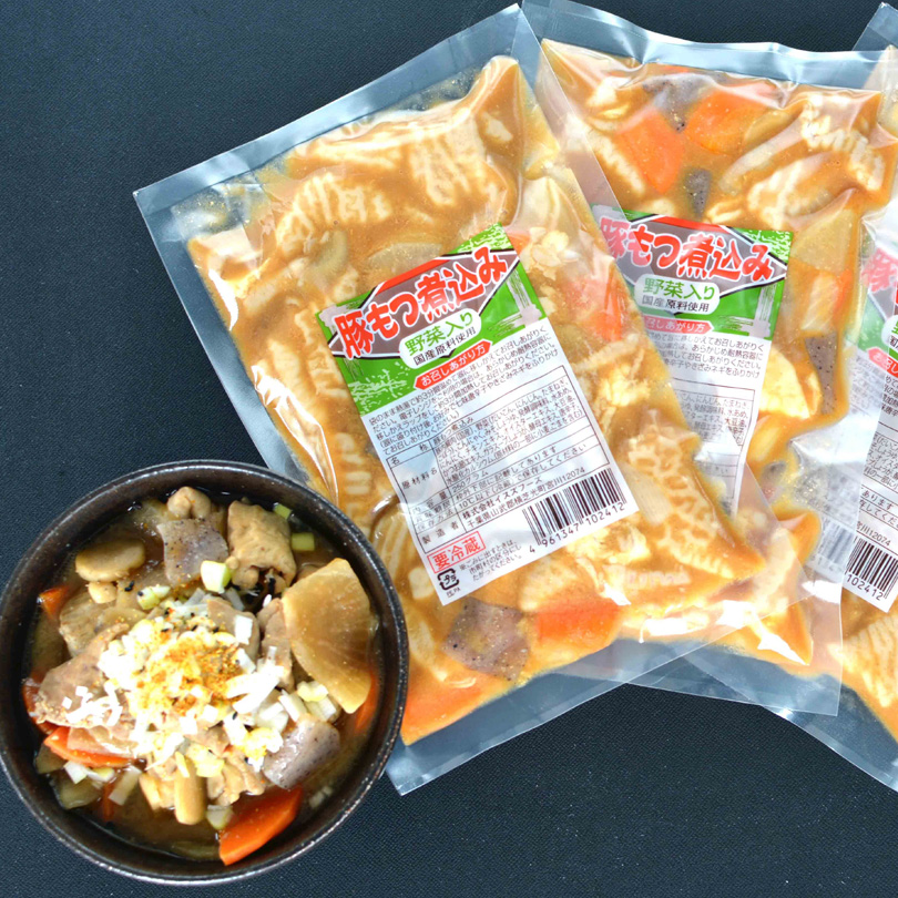 豚もつ煮込み（野菜入り）